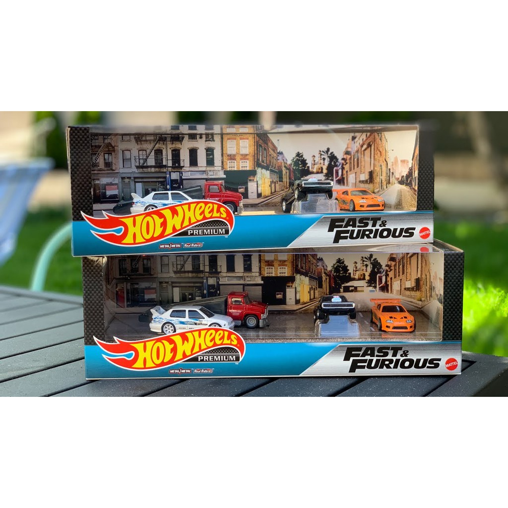 Hot Wheels Fast And Furious Garage Set Box Set Unit Shopee Singapore