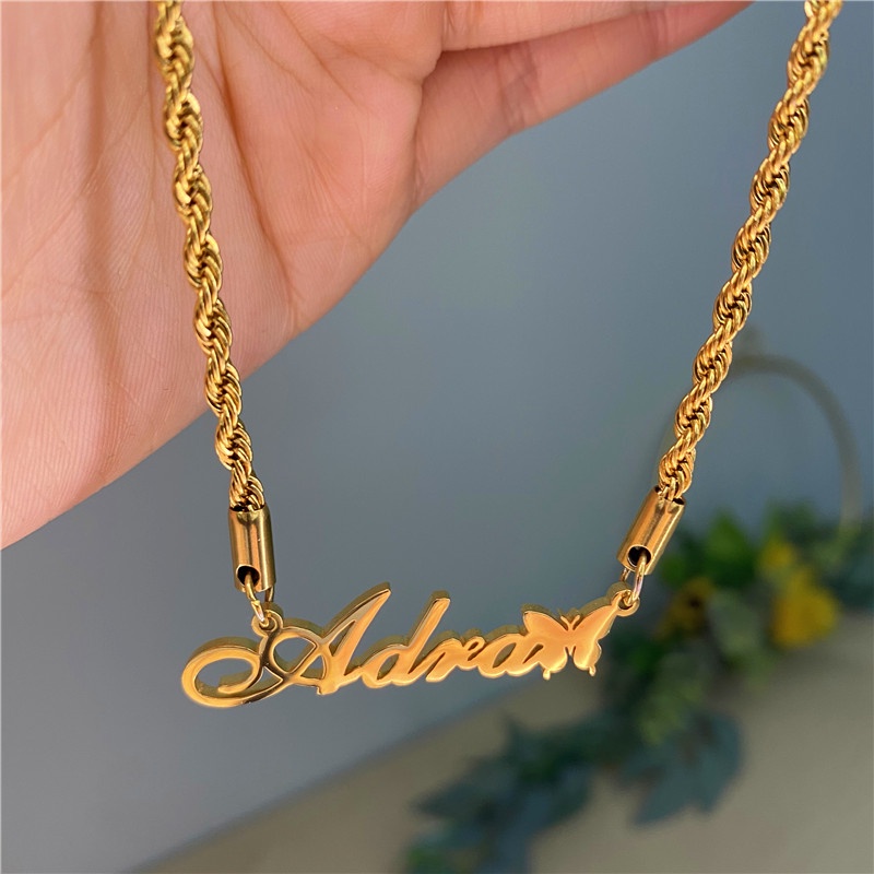 Chain hot sale name locket