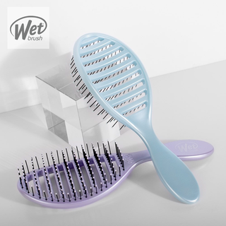 Wet Brush Original Detangling Brush, Winnie the Pooh (Disney 100) -  Detangler Brush with Soft & Flexible Bristles - Detangling Brush for Curly  Hair 