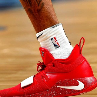 Red nike hot sale basketball socks