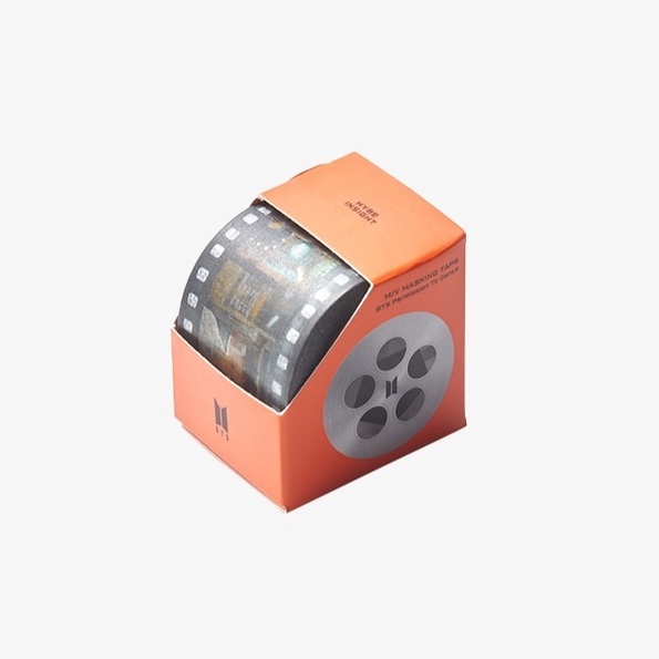 アイドル BTS HYBE INSIGHT BADGE SET BTS HYBE INSIGHT museum official merch collection ] mic badge