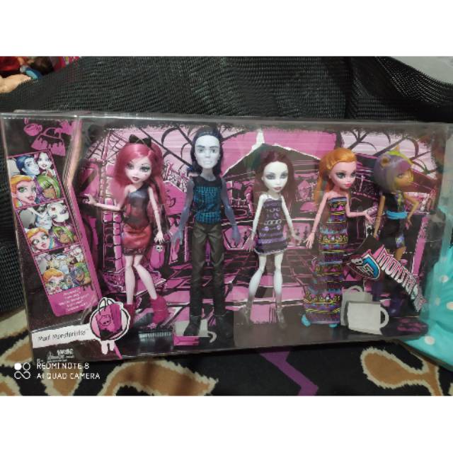 Barbie Monster High 5 Maul Monsteristas Draculaura Invasion Billy ...