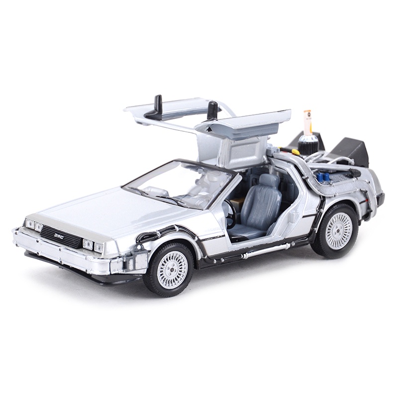 Welly 1:24 DMC-12 DeLorean Time Machine Back to the Future Car