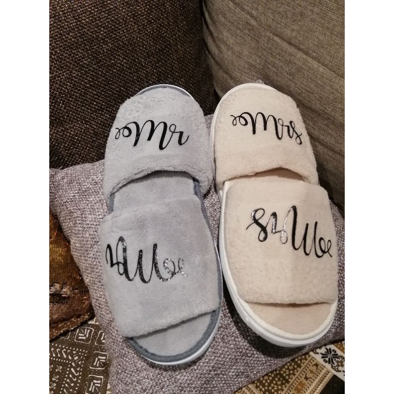 Matching couple store house slippers