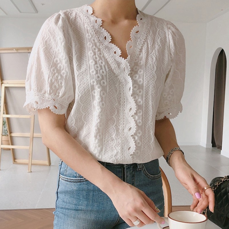 White deals casual blouse