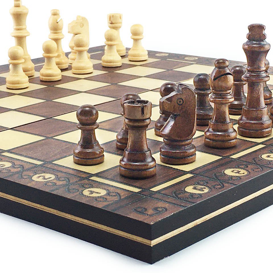Magnetic Wooden 3-in-1 Chess Game - Foldable Board With Chess, Checkers & Backgammon
