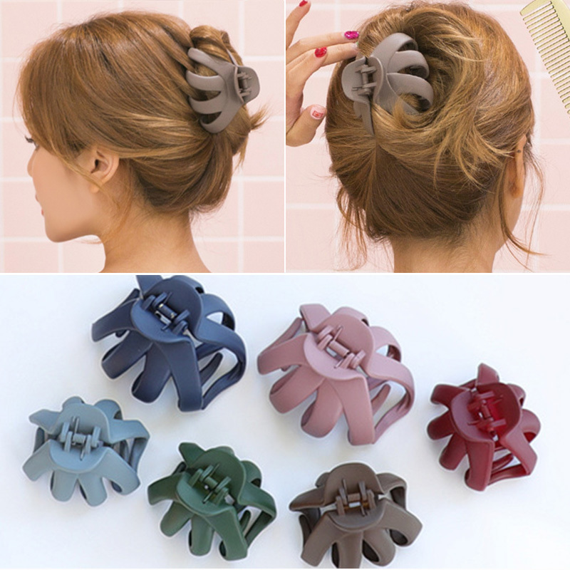 Korean Half-tie Hair Large Shark Clip Bathing Plate Hair Clip Plate ...