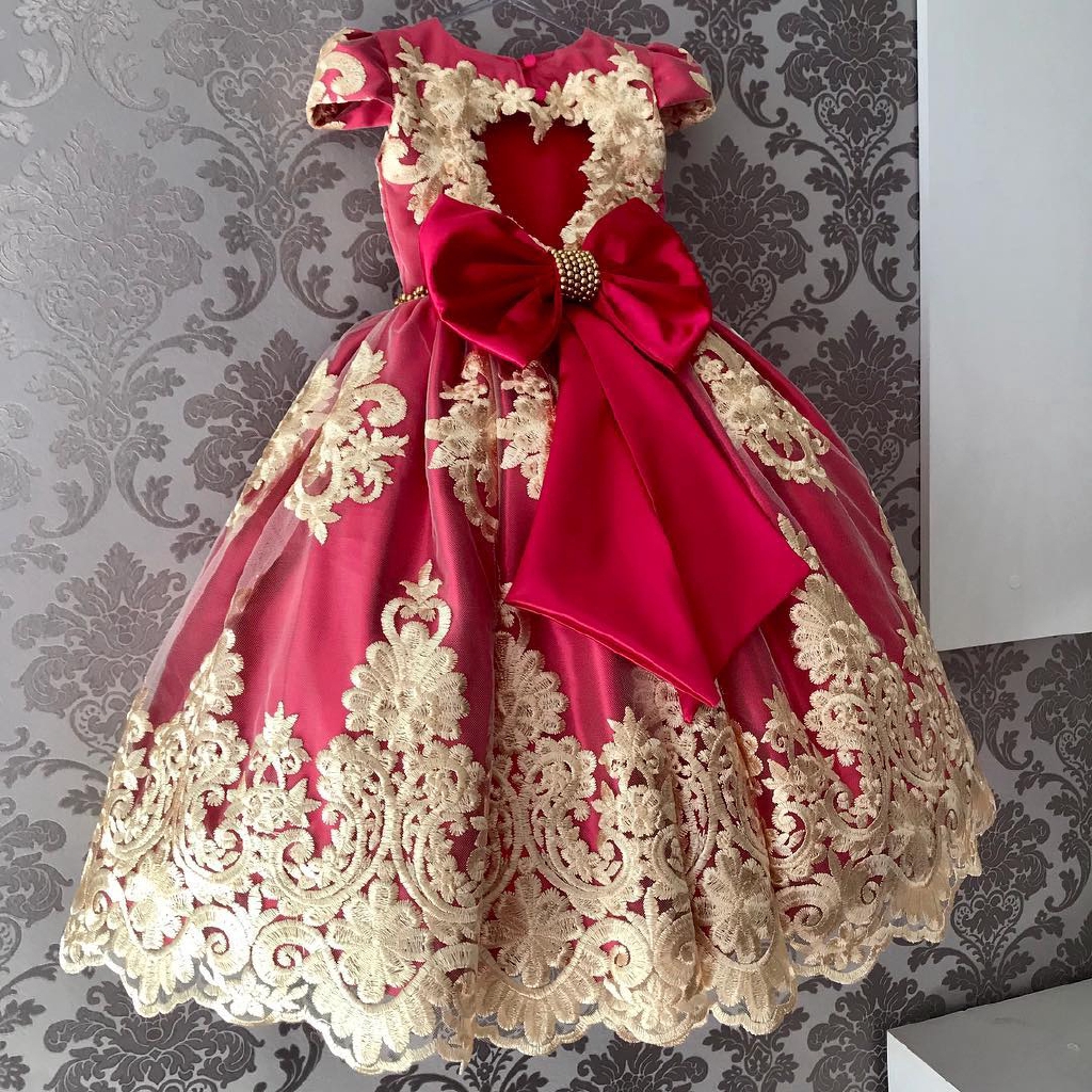 Elegant shop princess dress