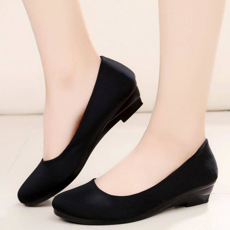 Sale stock store flat shoes