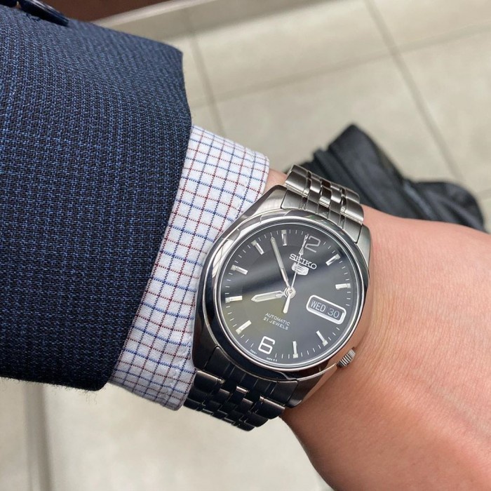 Time Cruze Seiko 5 SNK393K1 Automatic Stainless Steel Black Dial Men Watch SNK393K SNK393 Shopee Singapore