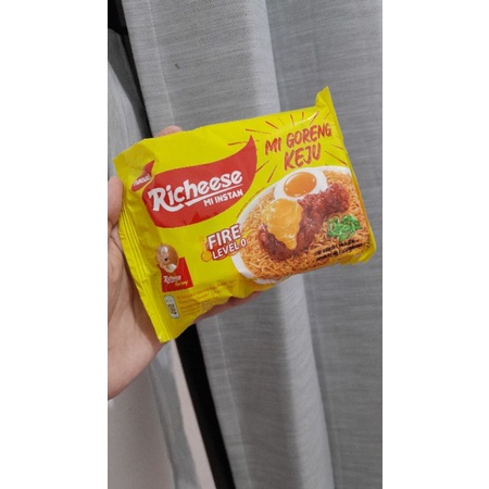 Free BUBBLE WRAP Layered! Richeese's Latest INSTANT Noodles RICHESEE ...