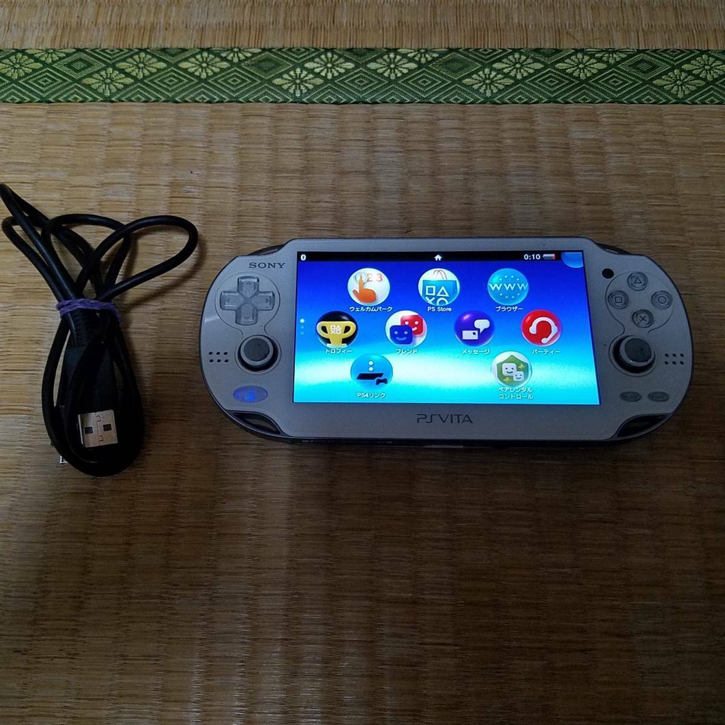 PlayStation PS Vita Wi-Fi Crystal White PCH-1000 ZA02