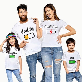 Cute matching outfits for family outlet pictures