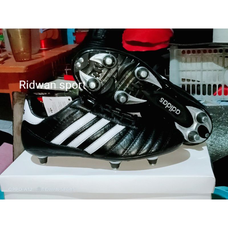 Adidas la hotsell plata soccer boots