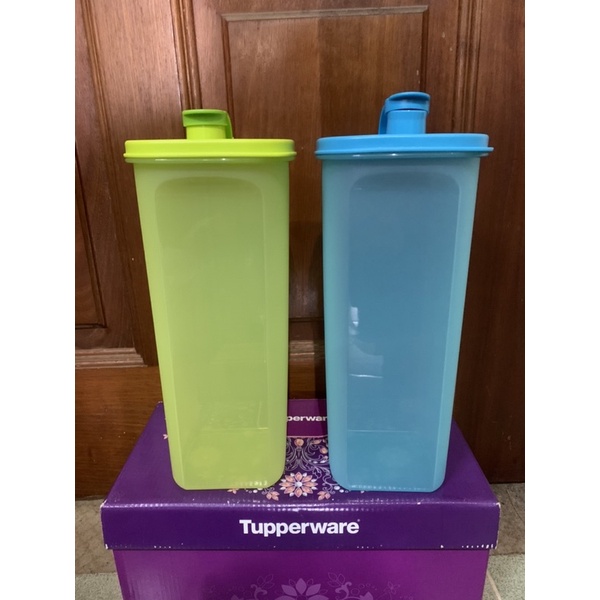 Tupperware Fridge Water Bottle/botol air 2L (1pcs) readstock | Shopee ...
