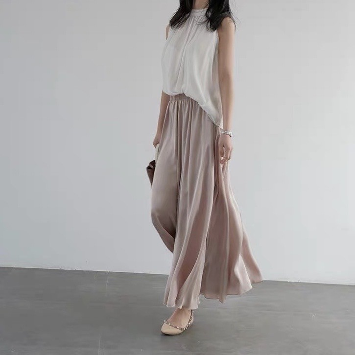 Elegant 2025 skirt pants