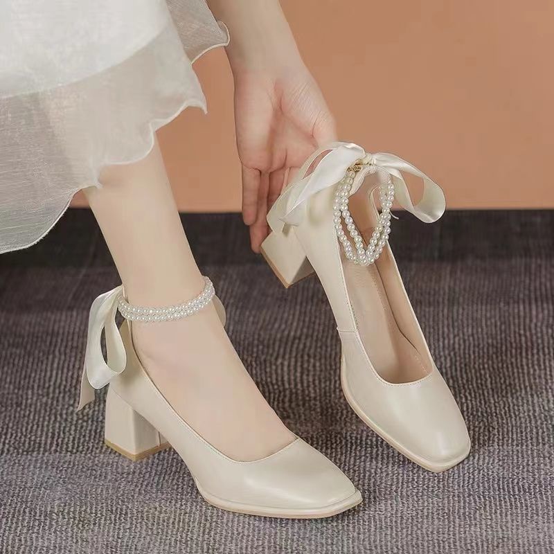 White heels thick on sale heel