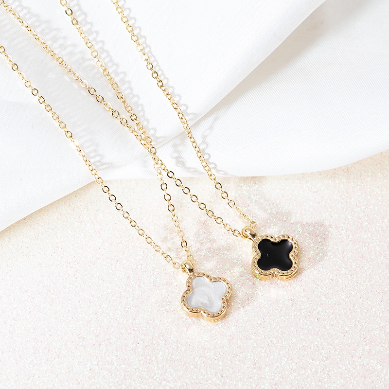 Gold 4 leaf hot sale clover necklace