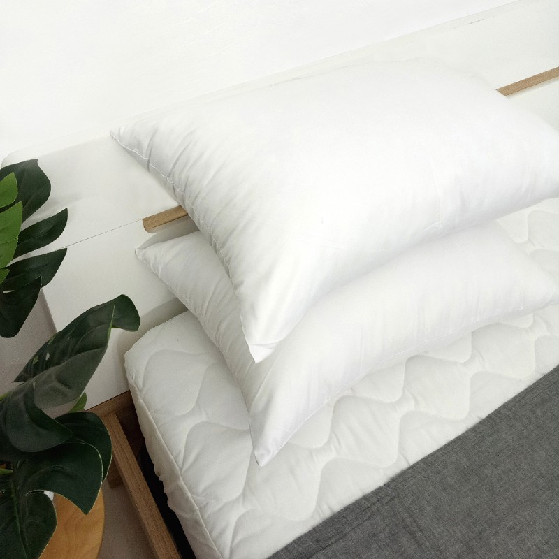 Kintakun Bantal DLUXE Kintakun 45 x 65 Microfiber Putih Premium Goose Feel - Gambar 3