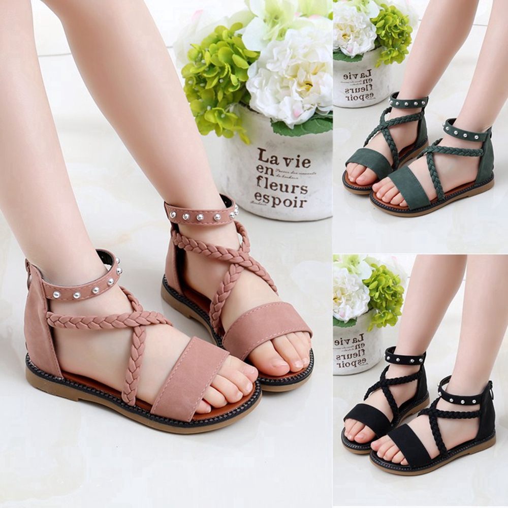 Cute cheap sandals hot sale for juniors