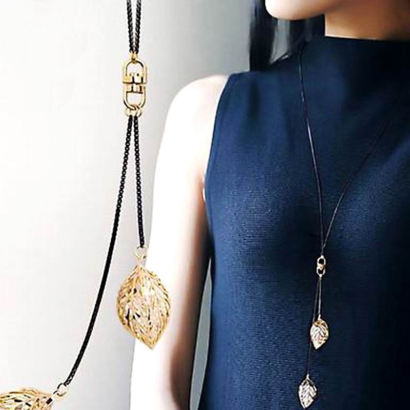 Classic Leaf Tassel Long Necklace Women Bijoux New Fashion Jewelry Black  Chain Necklaces & Pendants