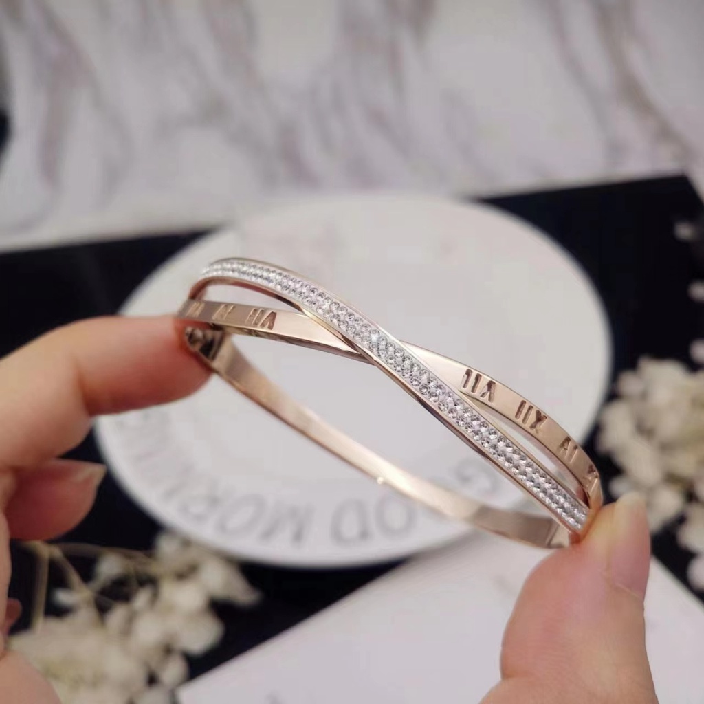 SALE? Classic Rome Bracelet 2022 New Love Diamonds Girls Women Fashion Stylish Jewelry Accessories With Diamond Stones