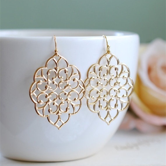 Gold hot sale moroccan earrings