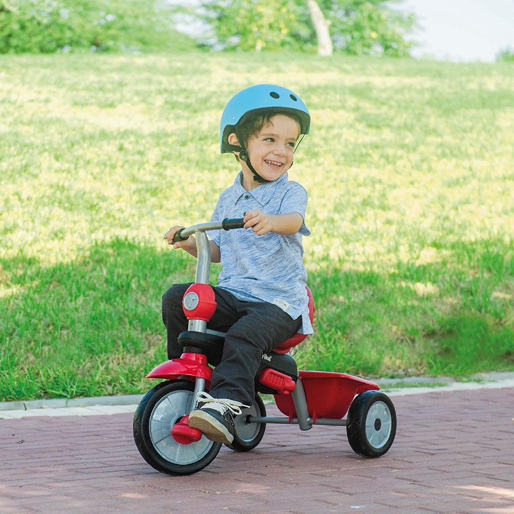 2 year old riding tricycle best sale