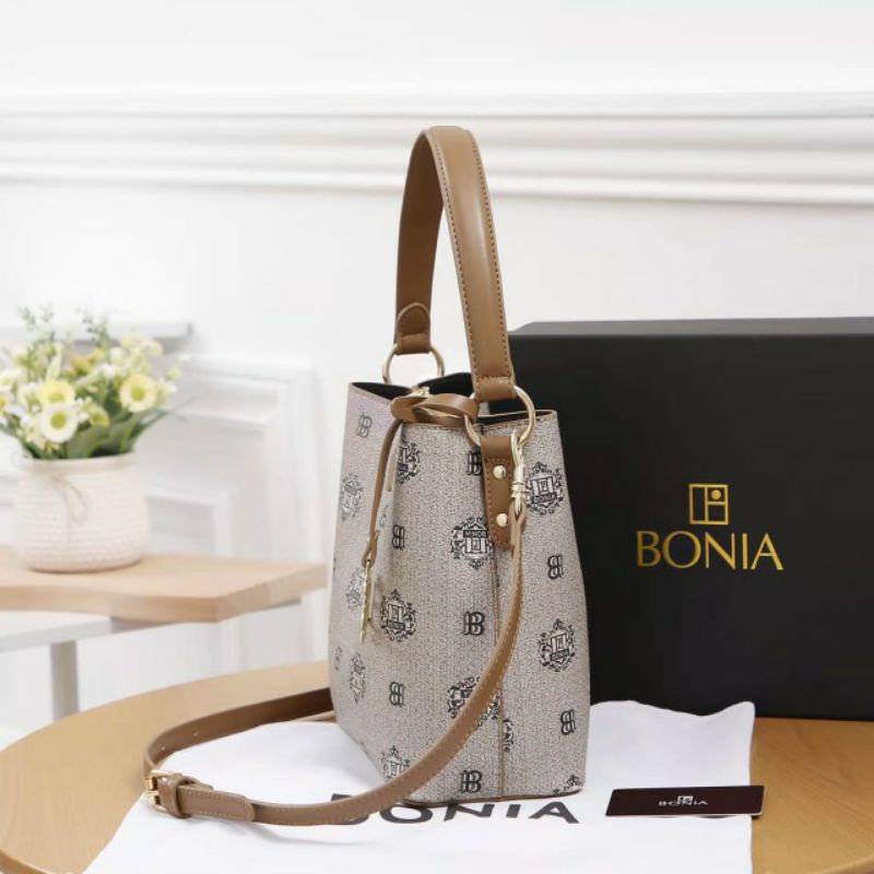 Free BOX BONIA 369-2 SMALL TOWN BUCKET