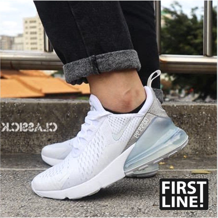 Nike 270 white on on sale feet