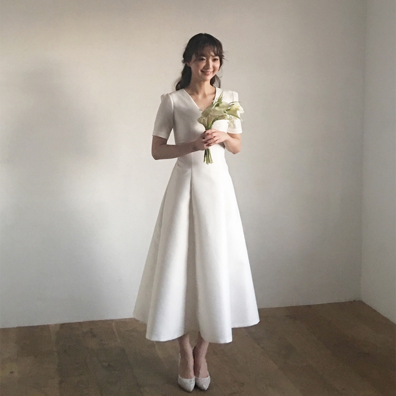 Customise Women Short-sleeve V-neck Satin Wedding Dress Engagement Party White  Dress Bridal Toast Dress Music Festival Piano Performance Evening Gown  Annual Meeting Host Slim Fit Dinner Dress