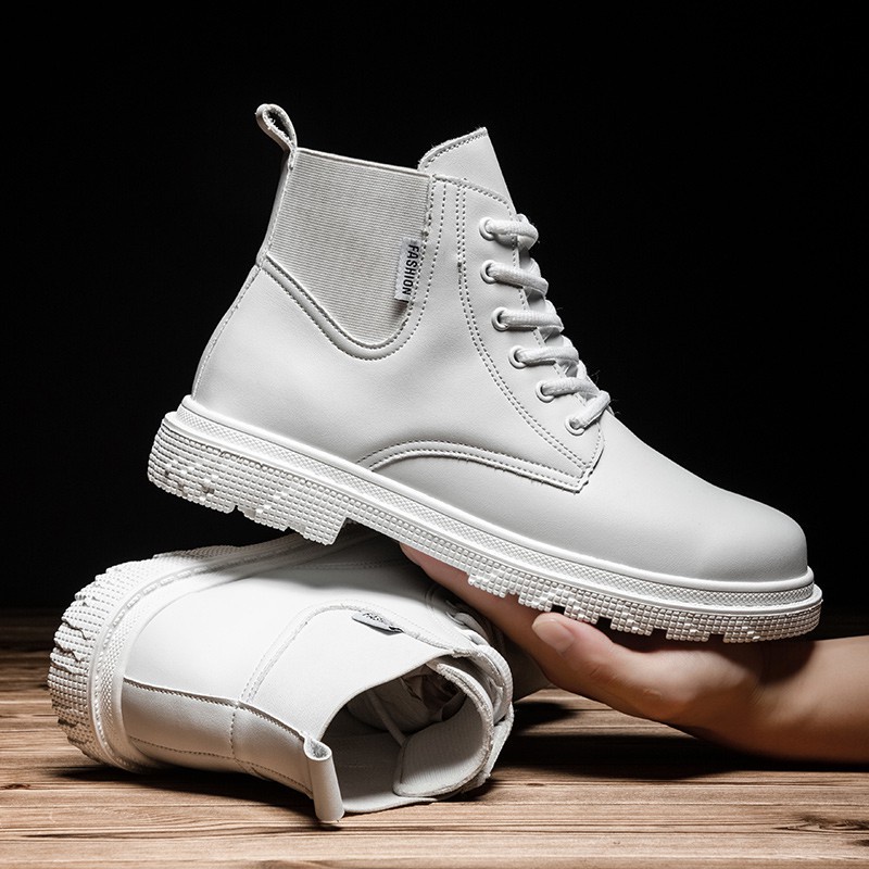 White hot sale trendy boots