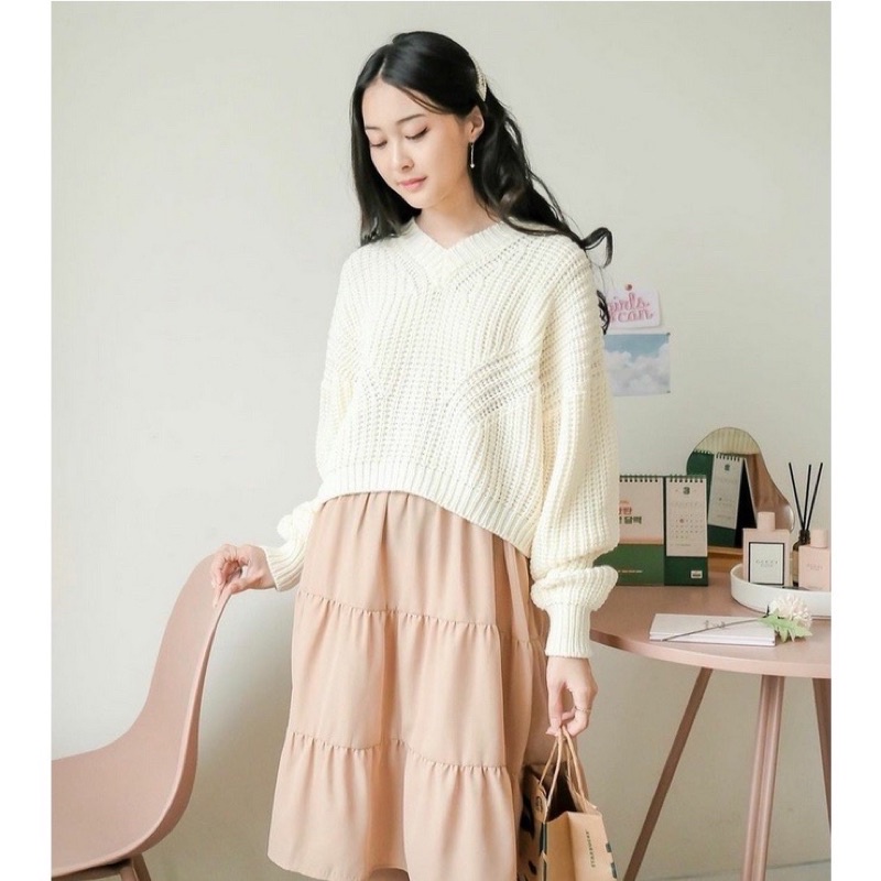 Oversized sweater 2024 crop top