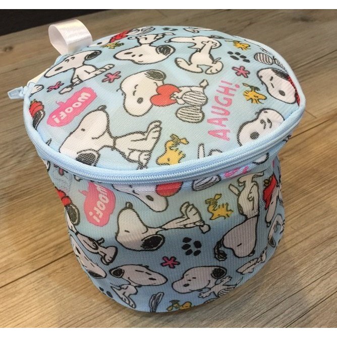 PEANUTS SNOOPY ZIPPED SOFT WASHING LAUNDRY NET BAGS (CYLINDER