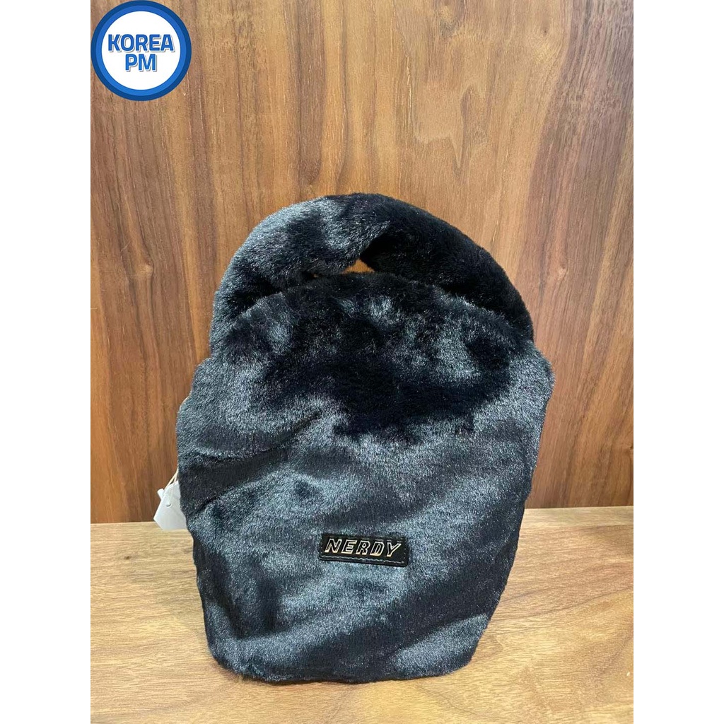 [ NERDY ]★韓国人気★MUHLY ECO FUR TWO WAY BUCKET BAG KOREA PM] NERDY 22FW Muhly Eco Fur 2Way Hobo Bag Muhly Eco