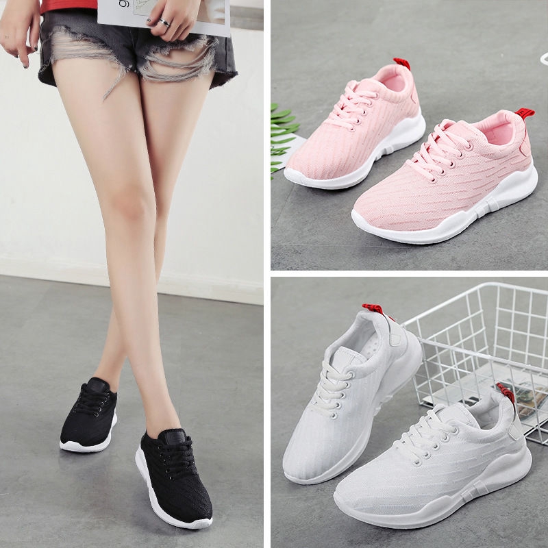 White sports shoes for on sale women