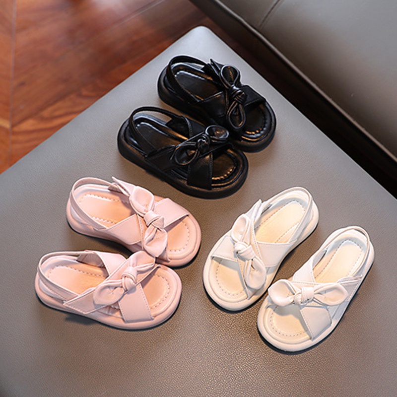 Girls on sale closed sandals