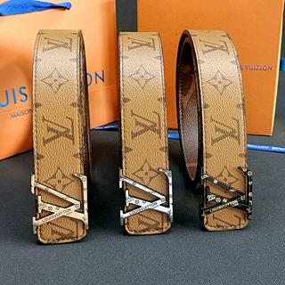 Shop Louis Vuitton Lv iconic 30mm reversible belt (M0149U) by