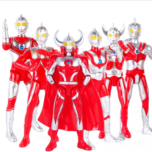 【HOT SALE】23-25CM Authentic Ultraman Toy Gomorrah Golden Old Bridge Tarotheen Superman Ultraman with Cape