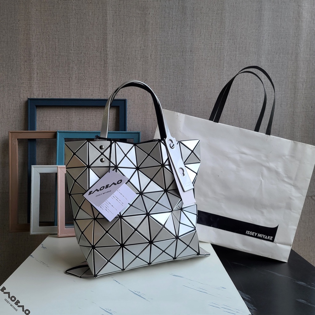 BAO BAO ISSEY MIYAKE Lucent Tote Bag 6x6 Basic | Shopee Singapore