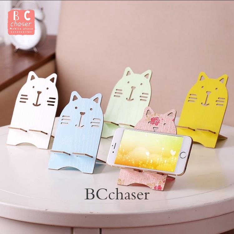 Creative wooden jailbreak rabbit mobile phone holder cute cartoon ...