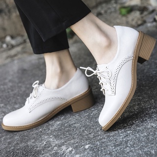 White hot sale lace oxfords