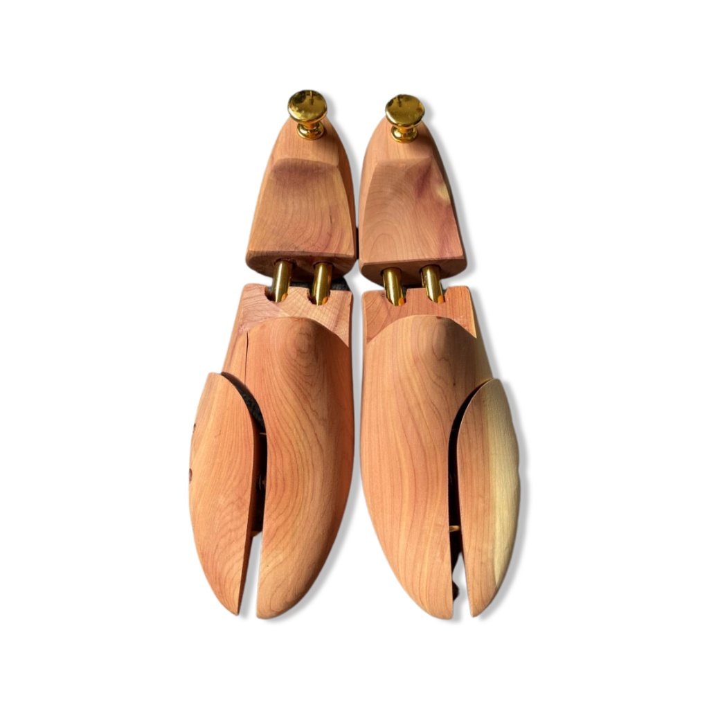 Cedar shoe sale trees uk