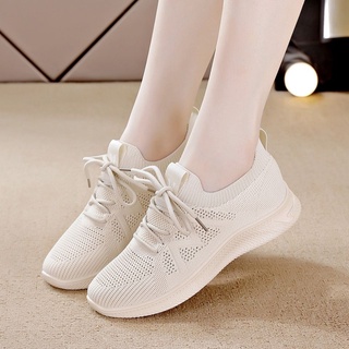 Girlish on sale sports shoes