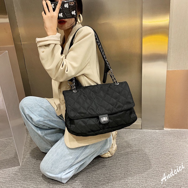 Korean Fashion Shoulder Bag Female Nylon Oxford Cloth Large Capacity Rhombic Chain Crossbody Bag