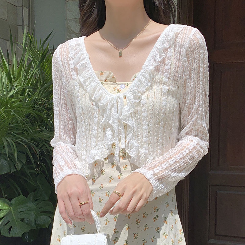 24-hour delivery short lace cardigan jacket is a new type of Western age reducing sunscreen clothing, women's shawl, summer matching skirt and top