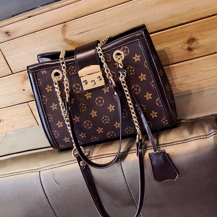 ⭐READY STOCK/POST TODAY ⭐New Women's Bag Fashion Printed Women's Bag Simple Killer Chain Handbag Handcover Cross Shoulder Bag Stock Spot handbag hand bag