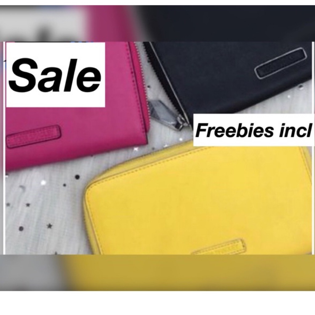Vera bradley wallet sale sales