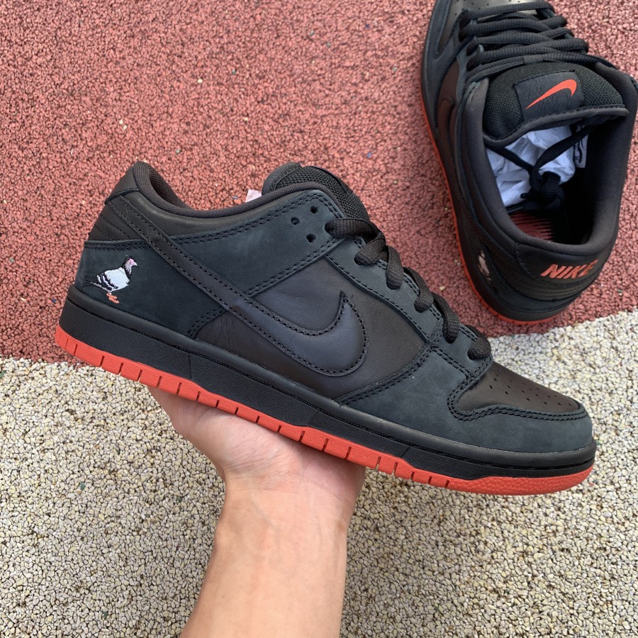 Nike SB Dunk Low Pigeon Black Sports shoes 883232-008 running ...