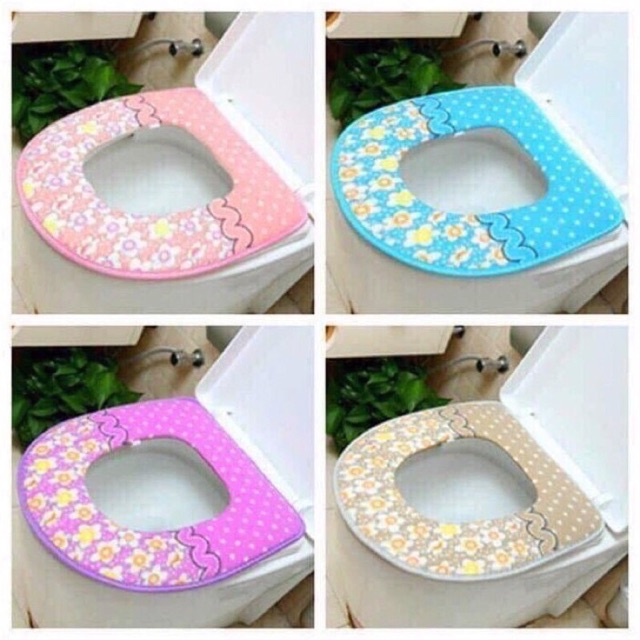 Premium velvet toilet liner (random pattern and color delivery ...